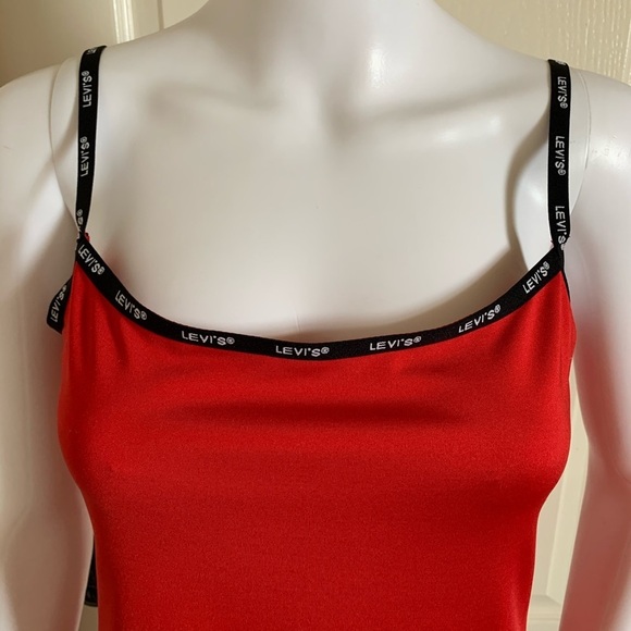 Levi’s Paige Brilliant Red Bodysuit Branded Contra - Picture 5 of 11